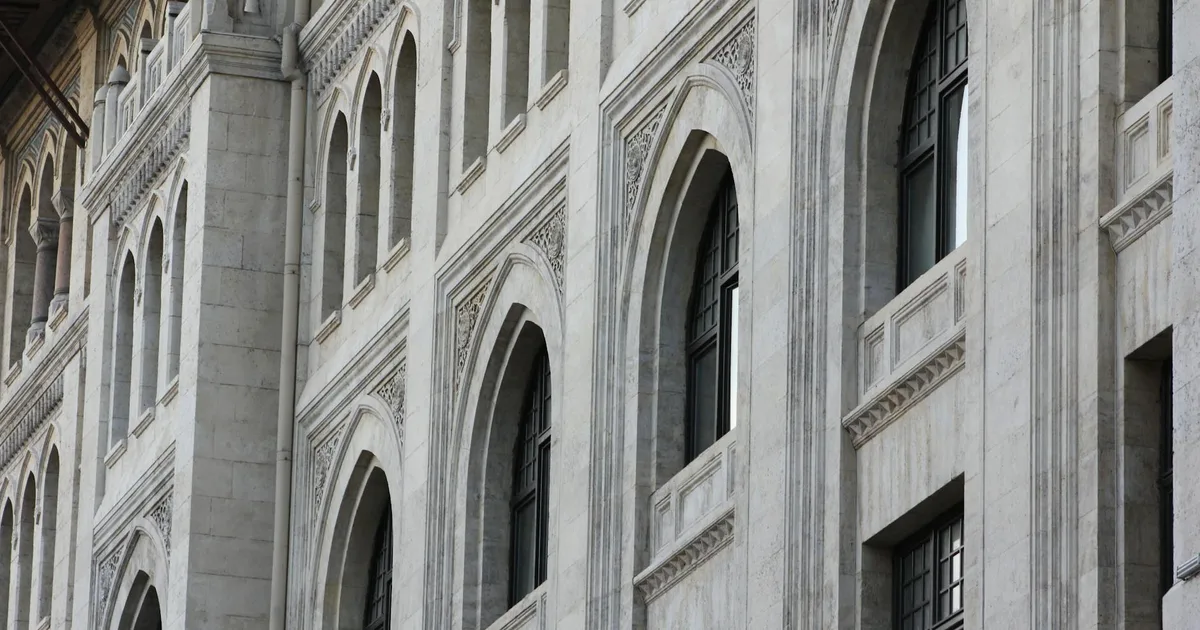 AI-Driven FinOps GitOps for Multimodal AI at Mobile Edge in 2026