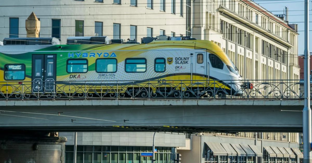 Managed vs. Self-Hosted in 2026: The AI-Driven FinOps Showdown